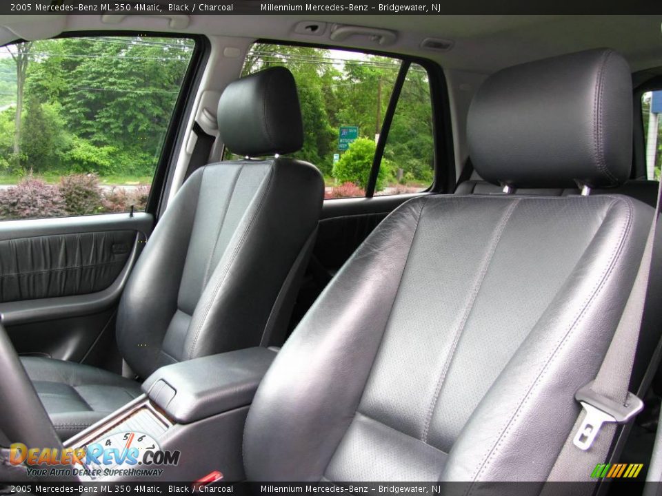 2005 Mercedes-Benz ML 350 4Matic Black / Charcoal Photo #8