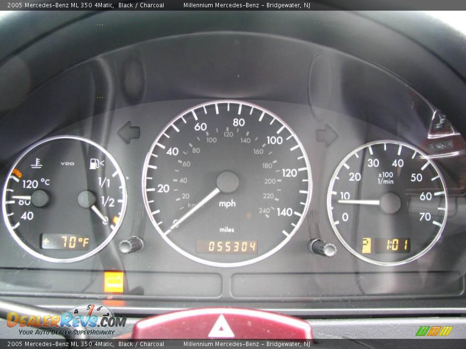 2005 Mercedes-Benz ML 350 4Matic Black / Charcoal Photo #20