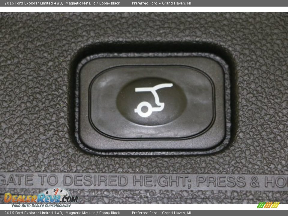 2016 Ford Explorer Limited 4WD Magnetic Metallic / Ebony Black Photo #8