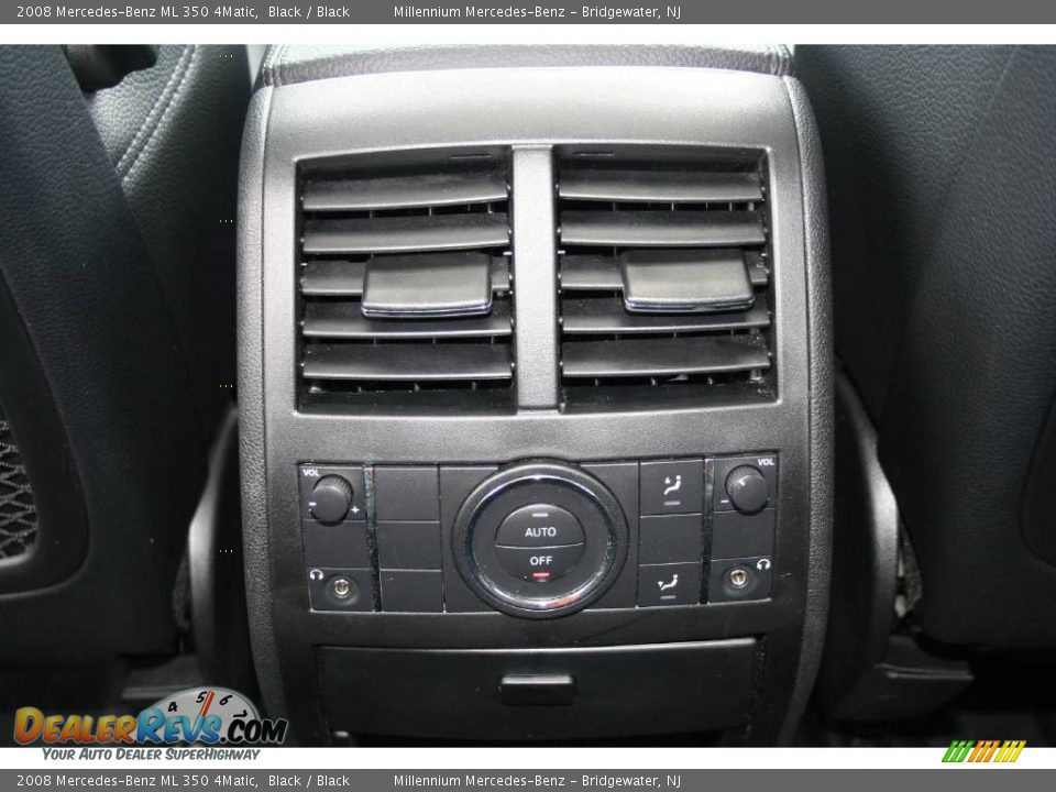 2008 Mercedes-Benz ML 350 4Matic Black / Black Photo #17