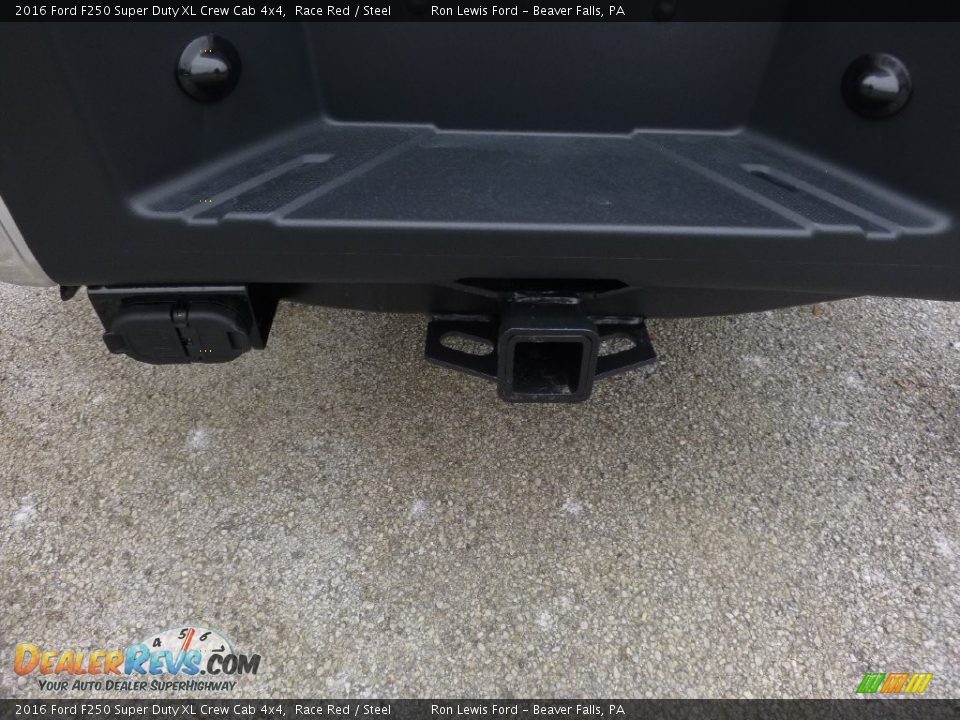 2016 Ford F250 Super Duty XL Crew Cab 4x4 Race Red / Steel Photo #6