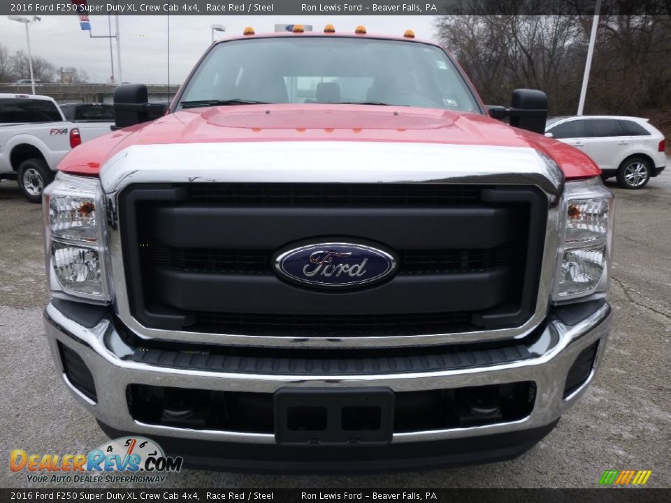 2016 Ford F250 Super Duty XL Crew Cab 4x4 Race Red / Steel Photo #10