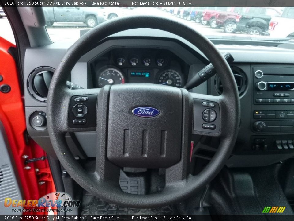2016 Ford F250 Super Duty XL Crew Cab 4x4 Steering Wheel Photo #18