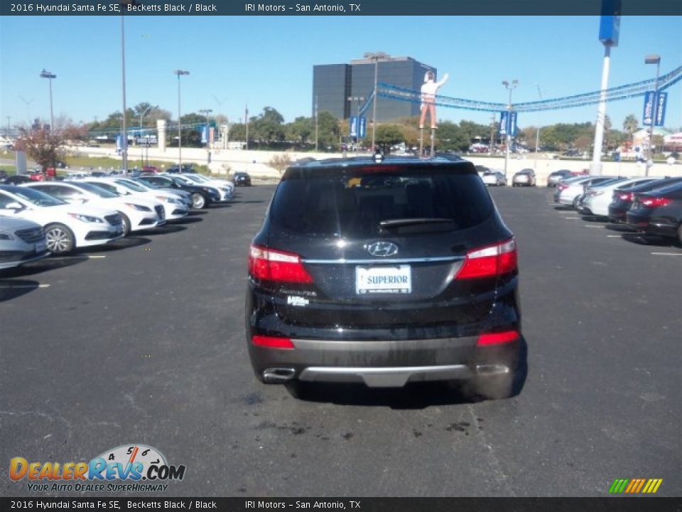 2016 Hyundai Santa Fe SE Becketts Black / Black Photo #12