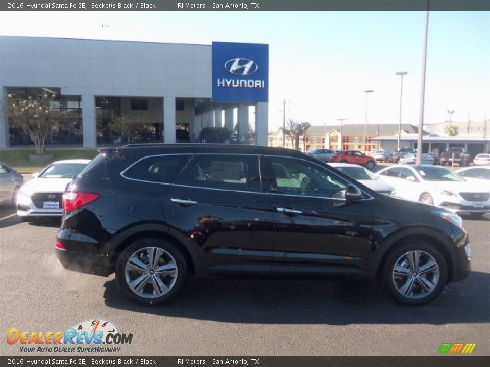 2016 Hyundai Santa Fe SE Becketts Black / Black Photo #14