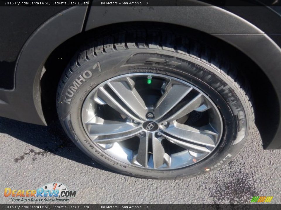 2016 Hyundai Santa Fe SE Becketts Black / Black Photo #21