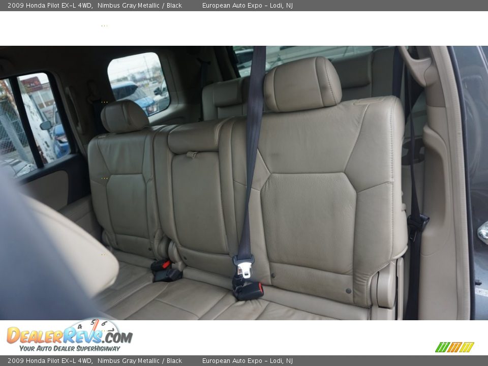 2009 Honda Pilot EX-L 4WD Nimbus Gray Metallic / Black Photo #16