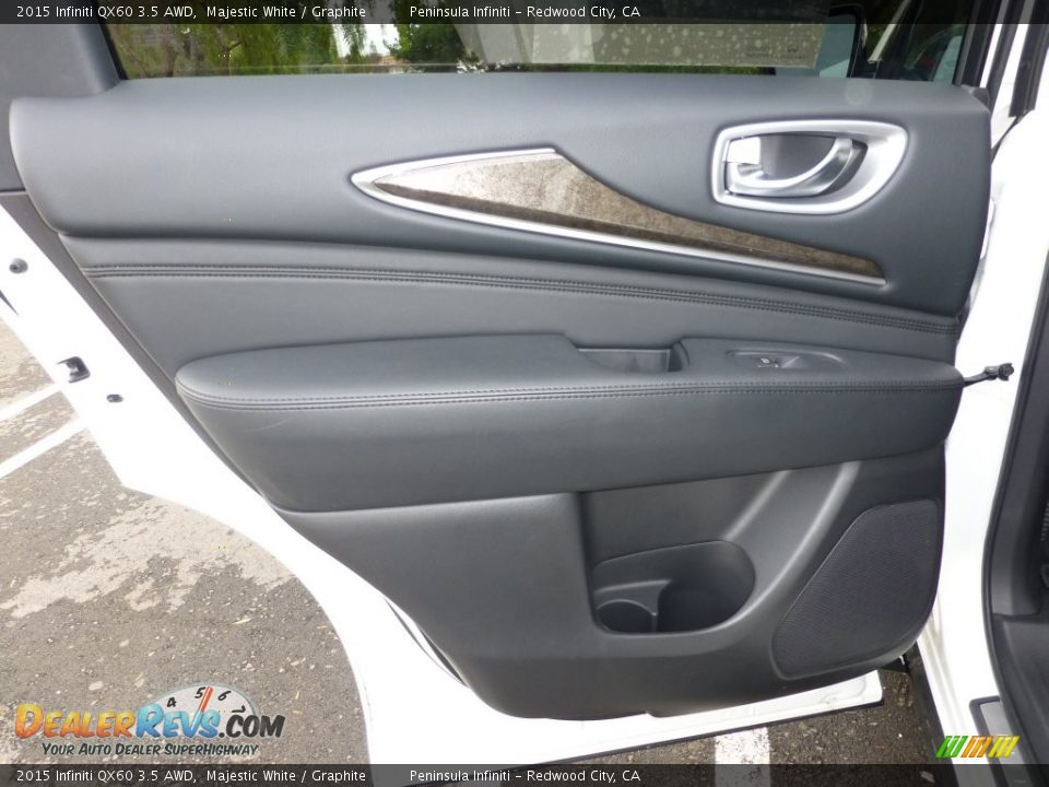 2015 Infiniti QX60 3.5 AWD Majestic White / Graphite Photo #12