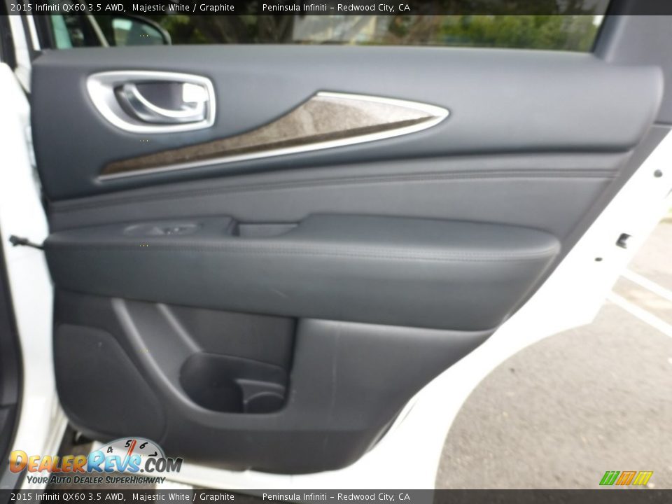 2015 Infiniti QX60 3.5 AWD Majestic White / Graphite Photo #16