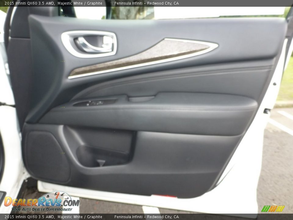 2015 Infiniti QX60 3.5 AWD Majestic White / Graphite Photo #19