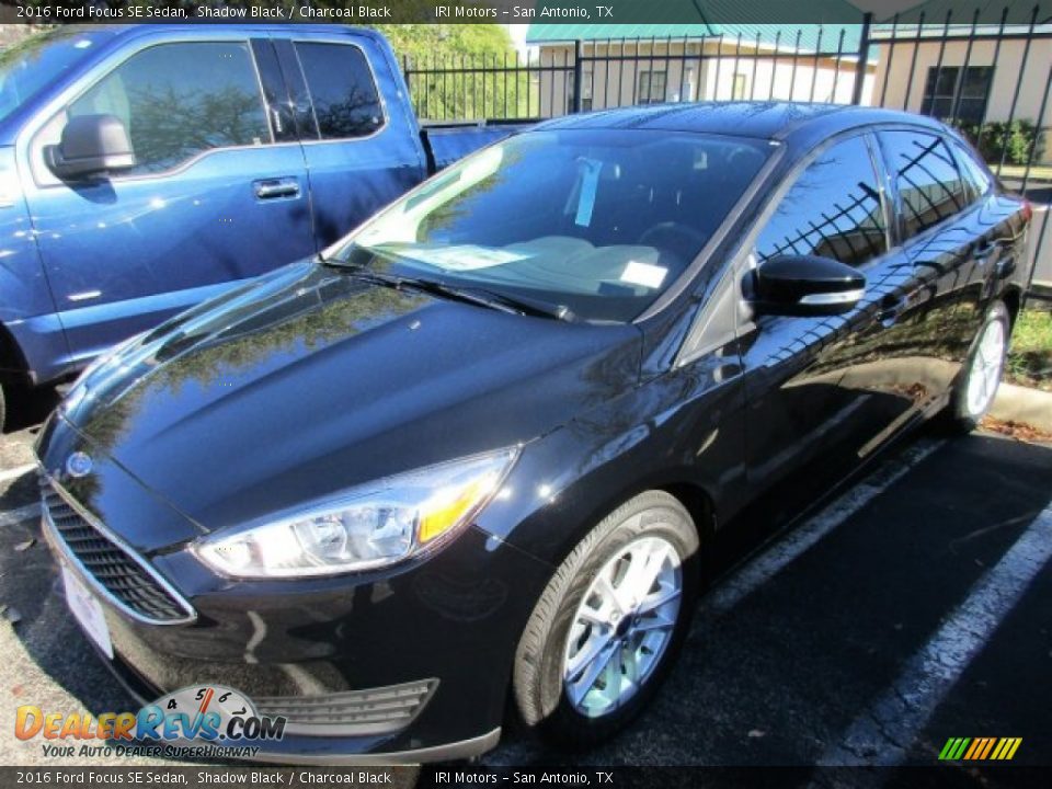 2016 Ford Focus SE Sedan Shadow Black / Charcoal Black Photo #2
