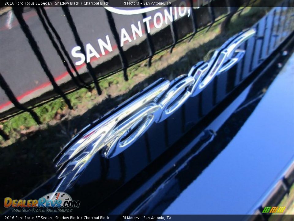 2016 Ford Focus SE Sedan Shadow Black / Charcoal Black Photo #5