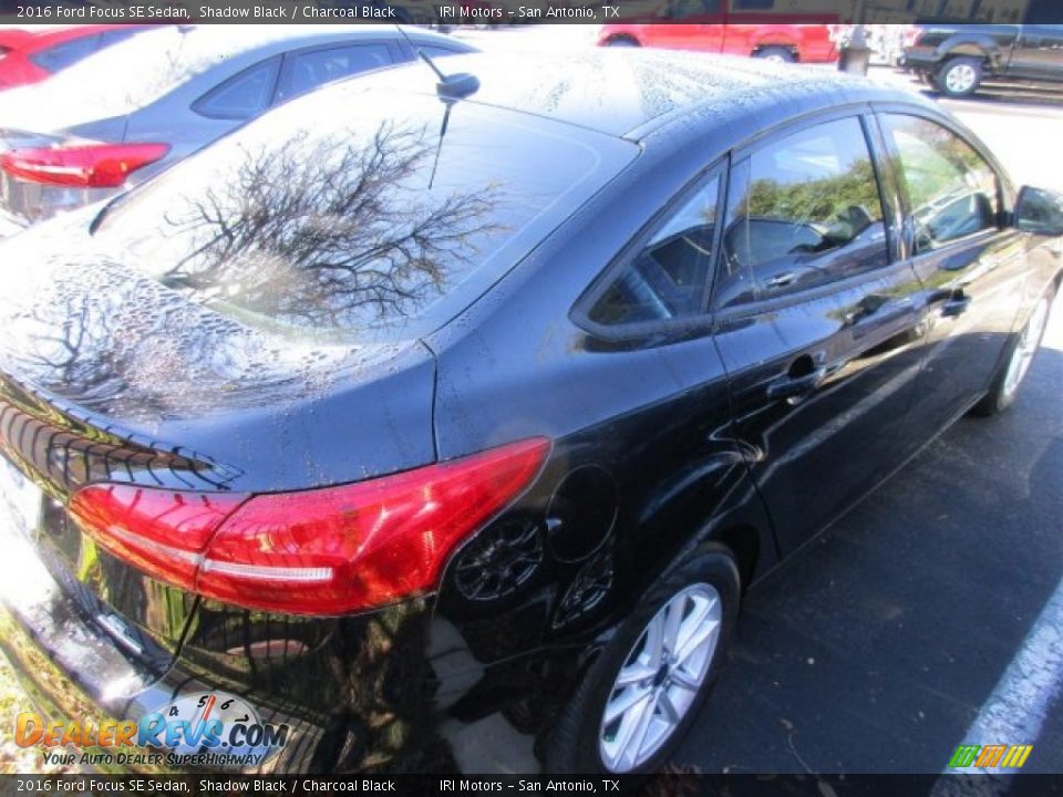 2016 Ford Focus SE Sedan Shadow Black / Charcoal Black Photo #7