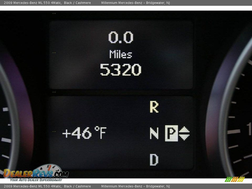 2009 Mercedes-Benz ML 550 4Matic Black / Cashmere Photo #14