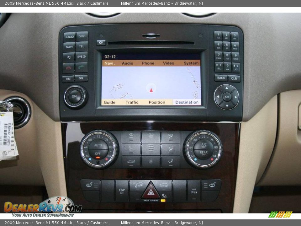 2009 Mercedes-Benz ML 550 4Matic Black / Cashmere Photo #15