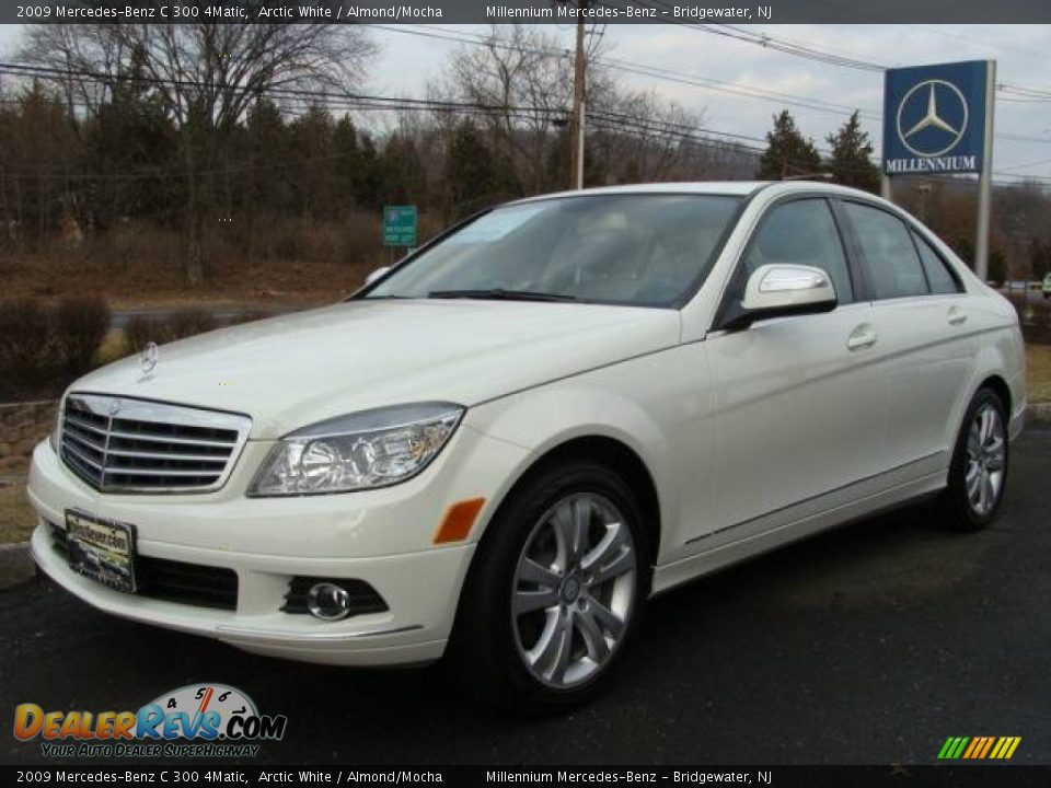 2009 Mercedes-Benz C 300 4Matic Arctic White / Almond/Mocha Photo #4