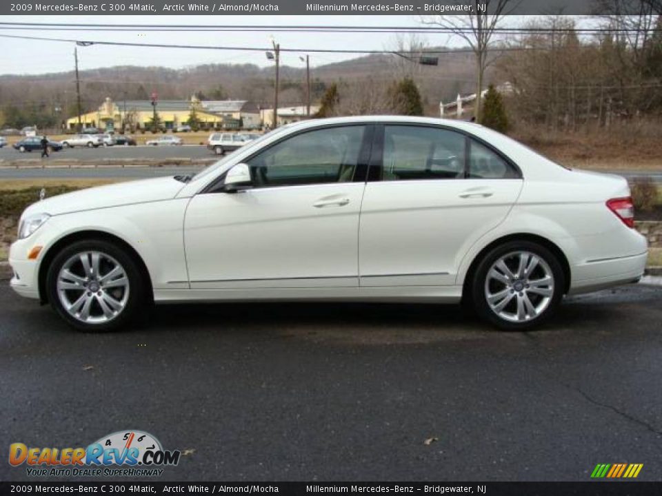 2009 Mercedes-Benz C 300 4Matic Arctic White / Almond/Mocha Photo #5