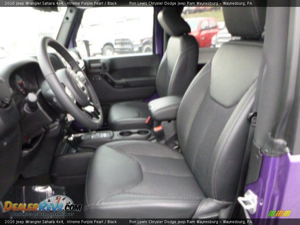 2016 Jeep Wrangler Sahara 4x4 Xtreme Purple Pearl / Black Photo #14
