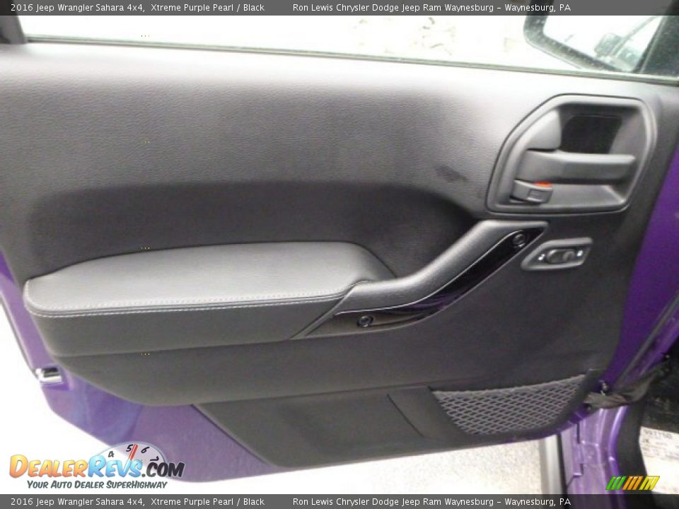 2016 Jeep Wrangler Sahara 4x4 Xtreme Purple Pearl / Black Photo #15