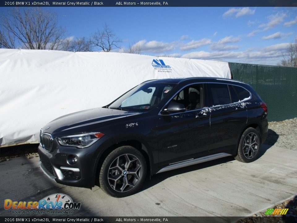 2016 BMW X1 xDrive28i Mineral Grey Metallic / Black Photo #8
