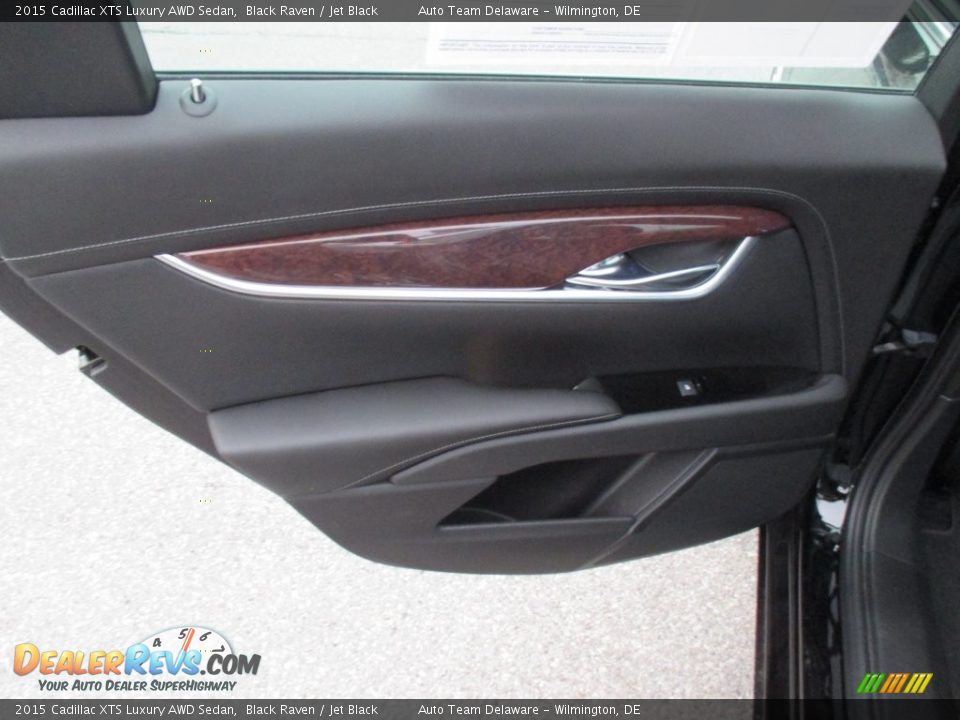 2015 Cadillac XTS Luxury AWD Sedan Black Raven / Jet Black Photo #30