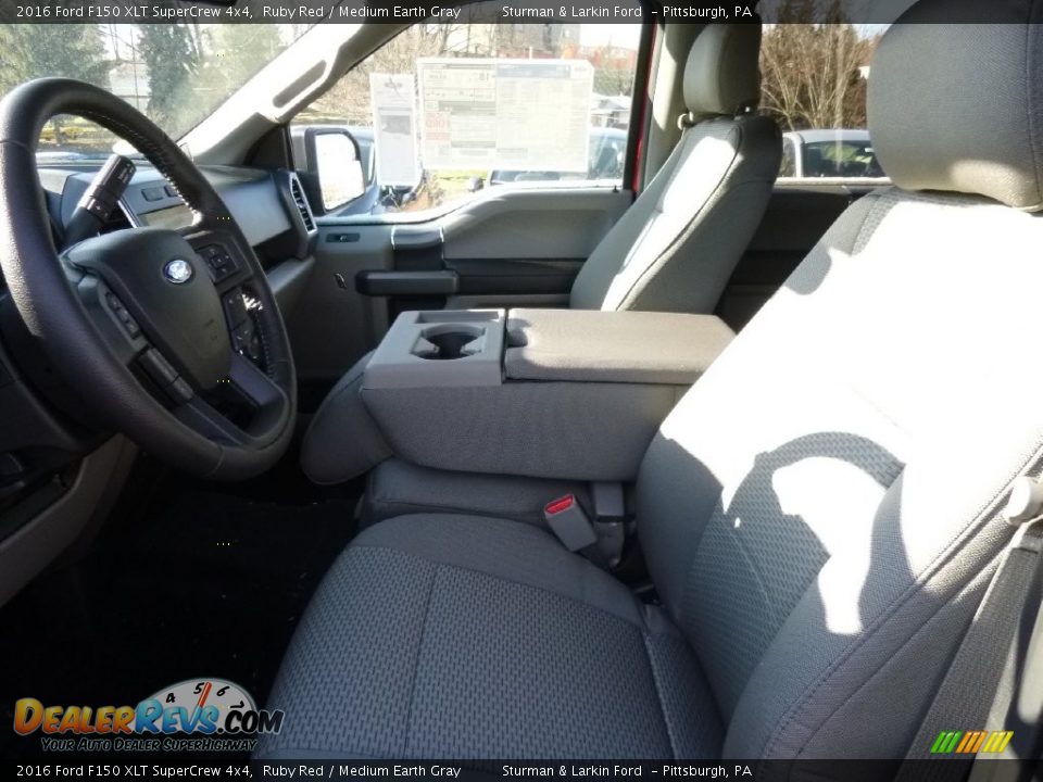 2016 Ford F150 XLT SuperCrew 4x4 Ruby Red / Medium Earth Gray Photo #6