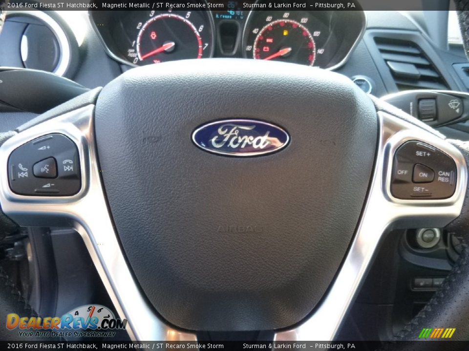 2016 Ford Fiesta ST Hatchback Magnetic Metallic / ST Recaro Smoke Storm Photo #13