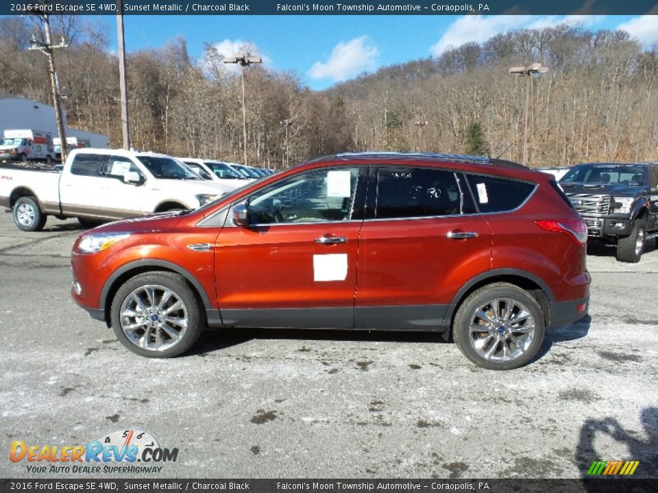 2016 Ford Escape SE 4WD Sunset Metallic / Charcoal Black Photo #1