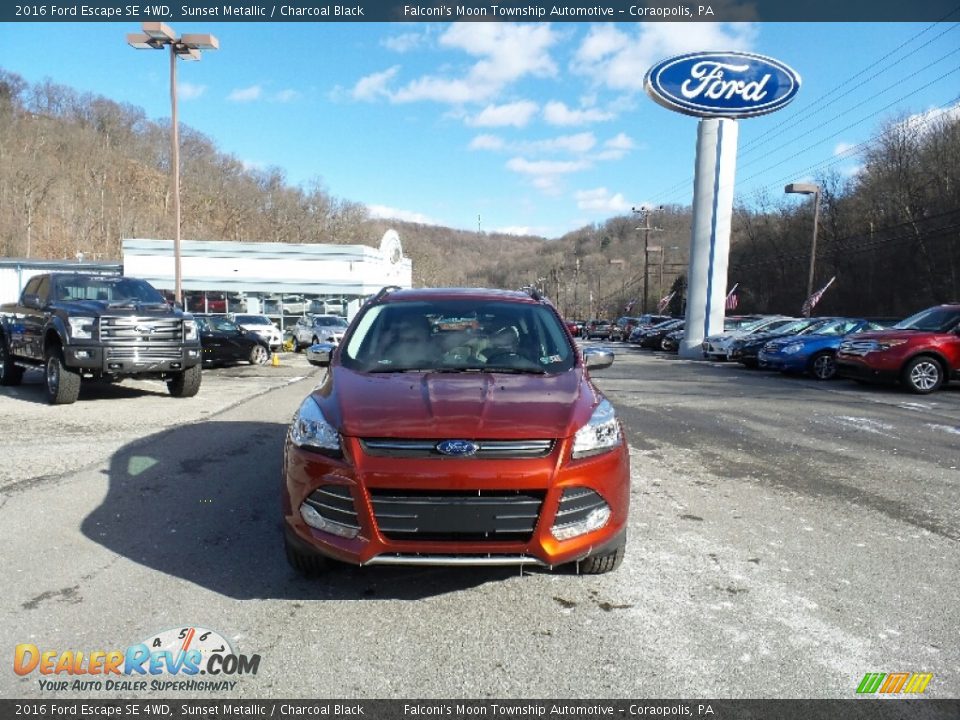 2016 Ford Escape SE 4WD Sunset Metallic / Charcoal Black Photo #2