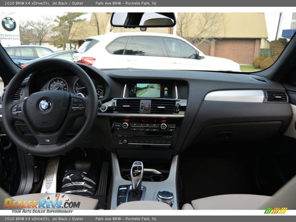 2016 BMW X4 xDrive35i Jet Black / Oyster Photo #15