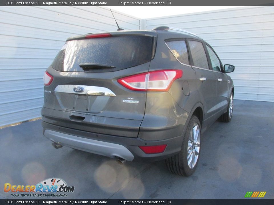 2016 Ford Escape SE Magnetic Metallic / Medium Light Stone Photo #4
