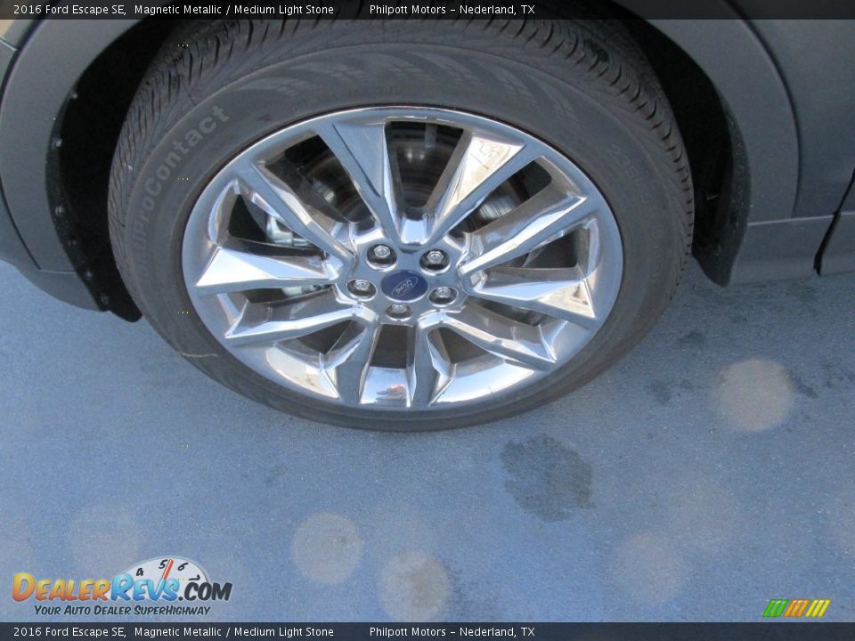 2016 Ford Escape SE Magnetic Metallic / Medium Light Stone Photo #11
