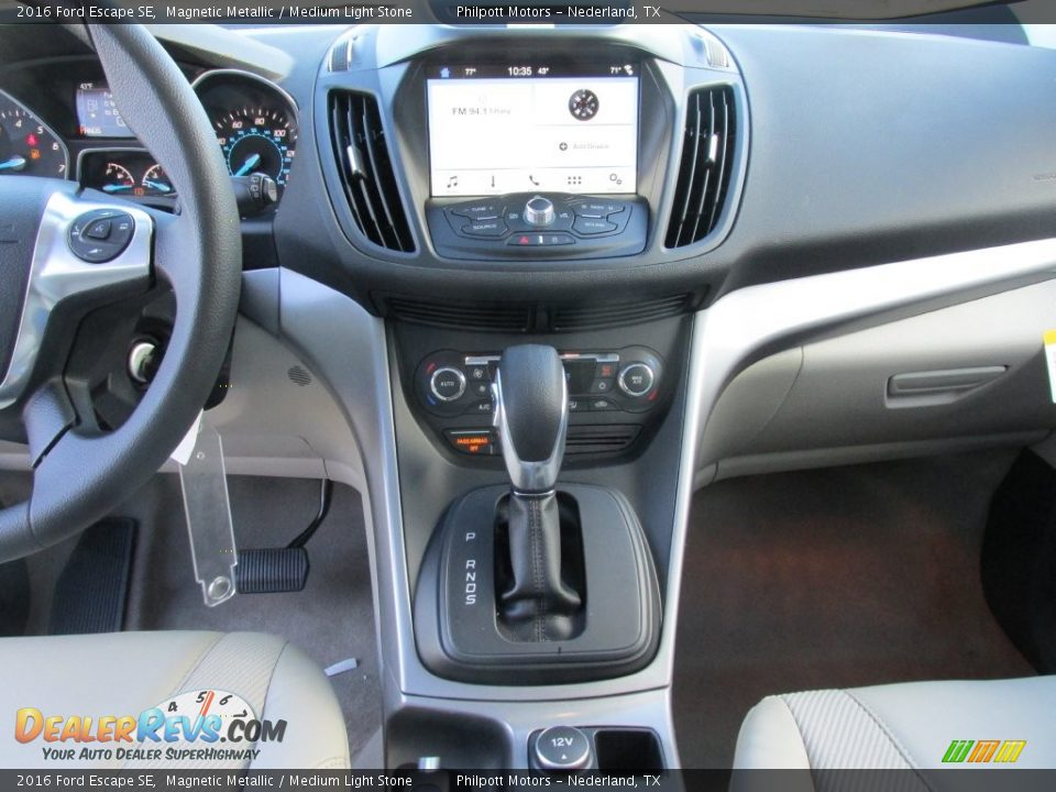 2016 Ford Escape SE Magnetic Metallic / Medium Light Stone Photo #26