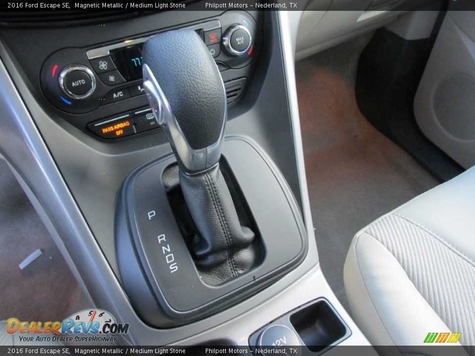 2016 Ford Escape SE Magnetic Metallic / Medium Light Stone Photo #29