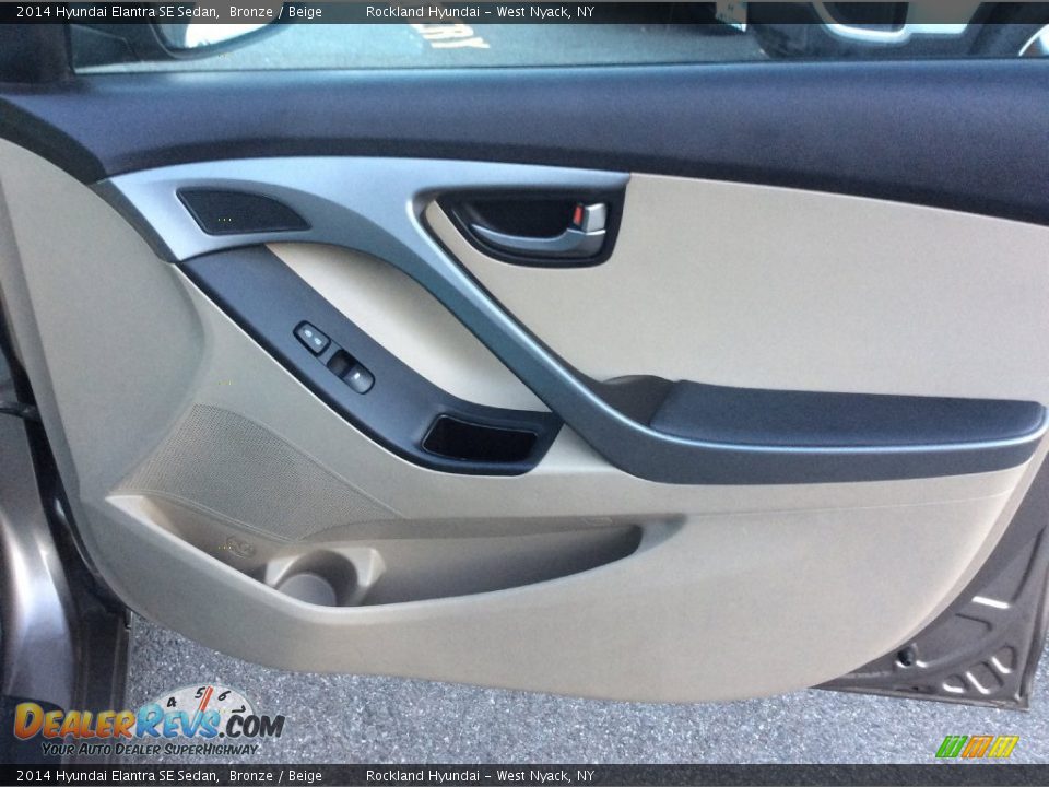 2014 Hyundai Elantra SE Sedan Bronze / Beige Photo #24