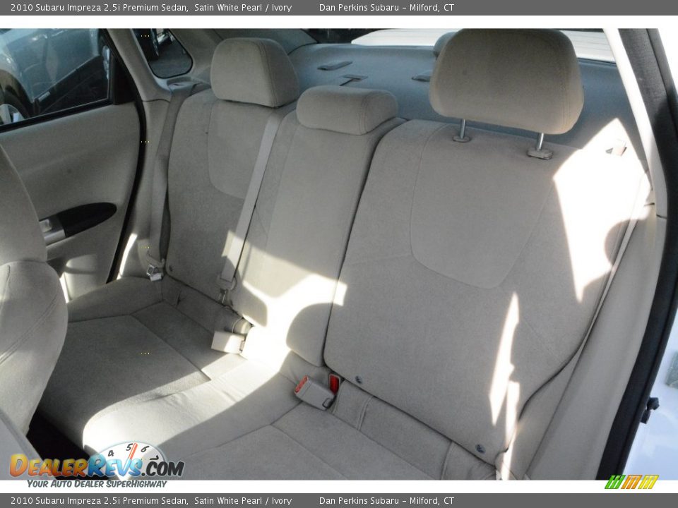 2010 Subaru Impreza 2.5i Premium Sedan Satin White Pearl / Ivory Photo #13