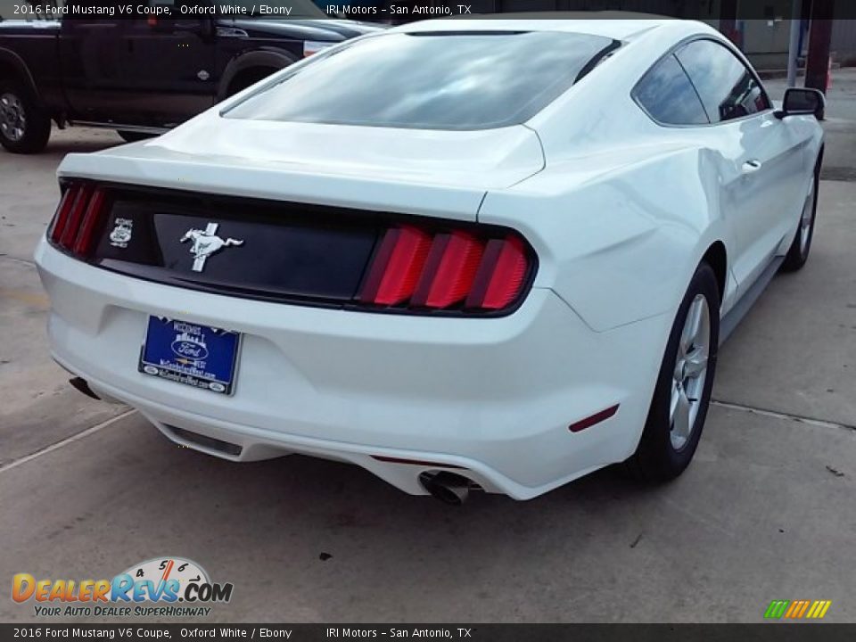 2016 Ford Mustang V6 Coupe Oxford White / Ebony Photo #11
