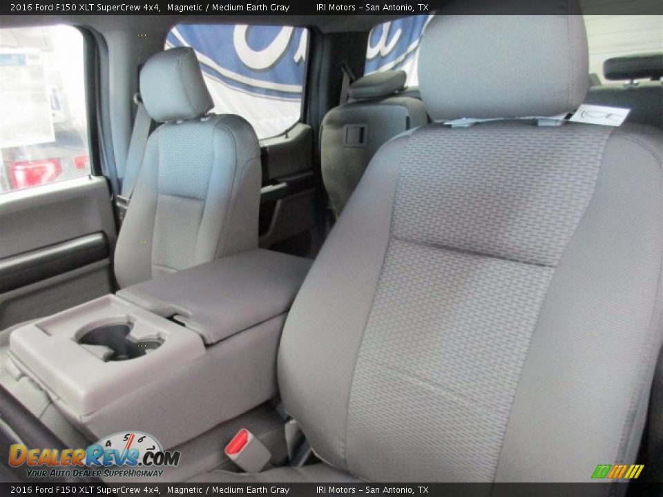 2016 Ford F150 XLT SuperCrew 4x4 Magnetic / Medium Earth Gray Photo #11