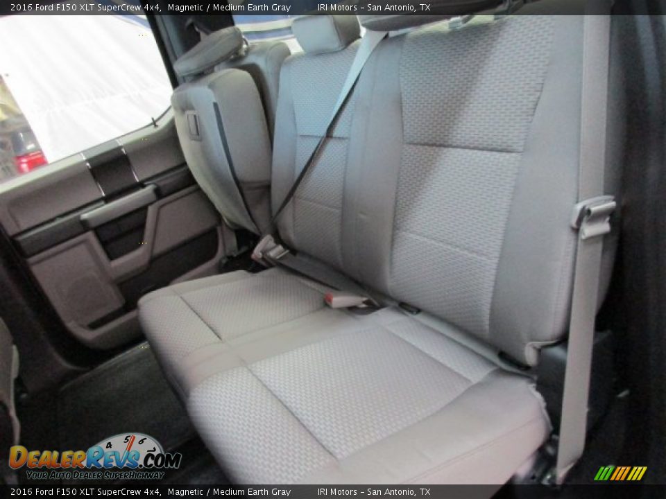 2016 Ford F150 XLT SuperCrew 4x4 Magnetic / Medium Earth Gray Photo #12