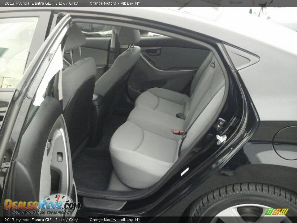 2013 Hyundai Elantra GLS Black / Gray Photo #9