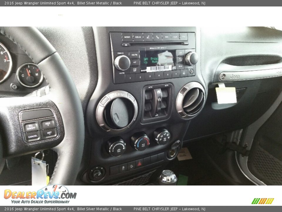 2016 Jeep Wrangler Unlimited Sport 4x4 Billet Silver Metallic / Black Photo #10