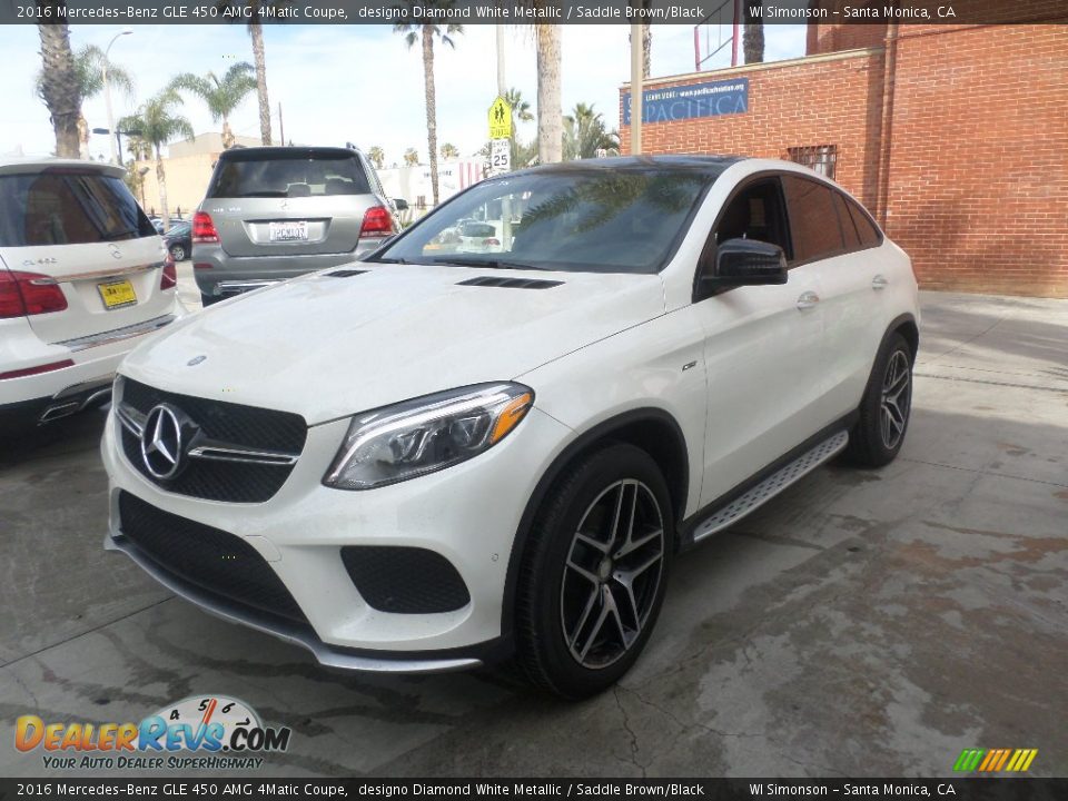 Front 3/4 View of 2016 Mercedes-Benz GLE 450 AMG 4Matic Coupe Photo #5