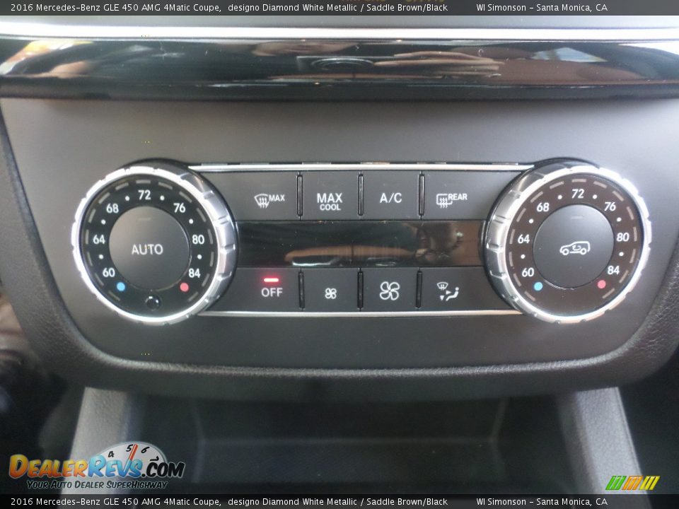 Controls of 2016 Mercedes-Benz GLE 450 AMG 4Matic Coupe Photo #14