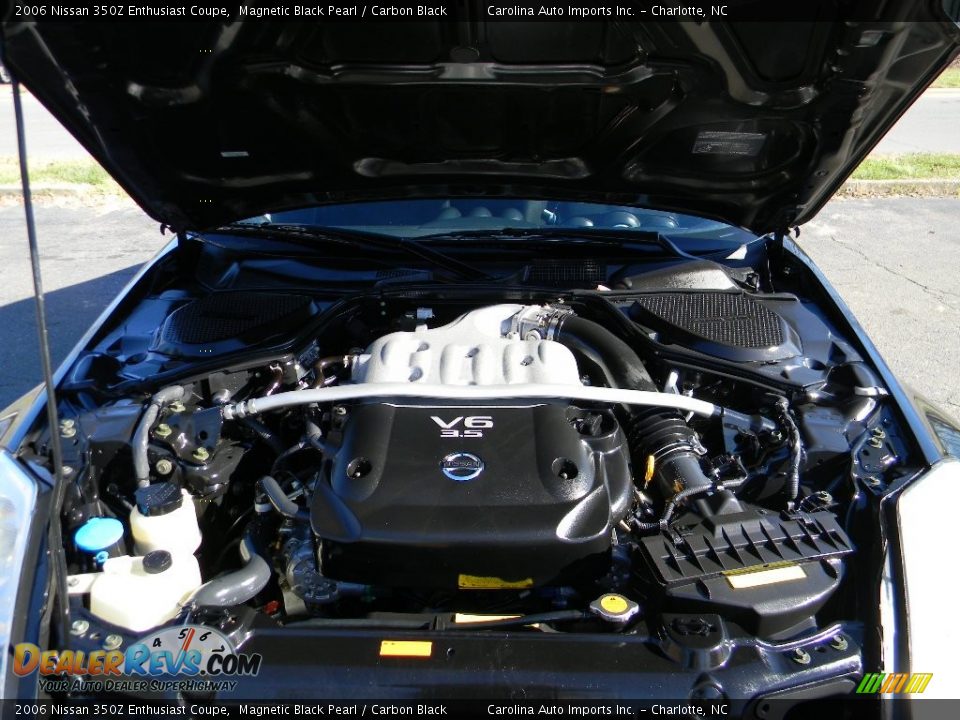 2006 Nissan 350Z Enthusiast Coupe Magnetic Black Pearl / Carbon Black Photo #23