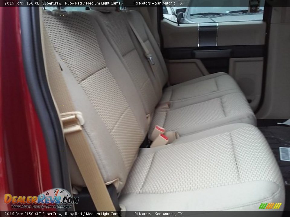2016 Ford F150 XLT SuperCrew Ruby Red / Medium Light Camel Photo #17