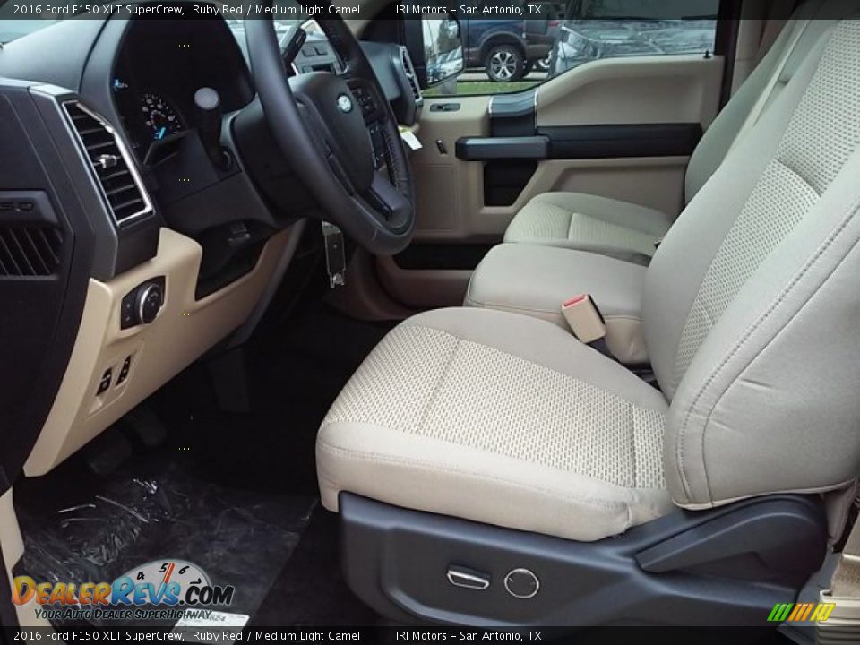 2016 Ford F150 XLT SuperCrew Ruby Red / Medium Light Camel Photo #25