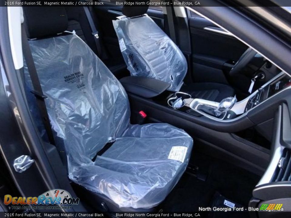 2016 Ford Fusion SE Magnetic Metallic / Charcoal Black Photo #12