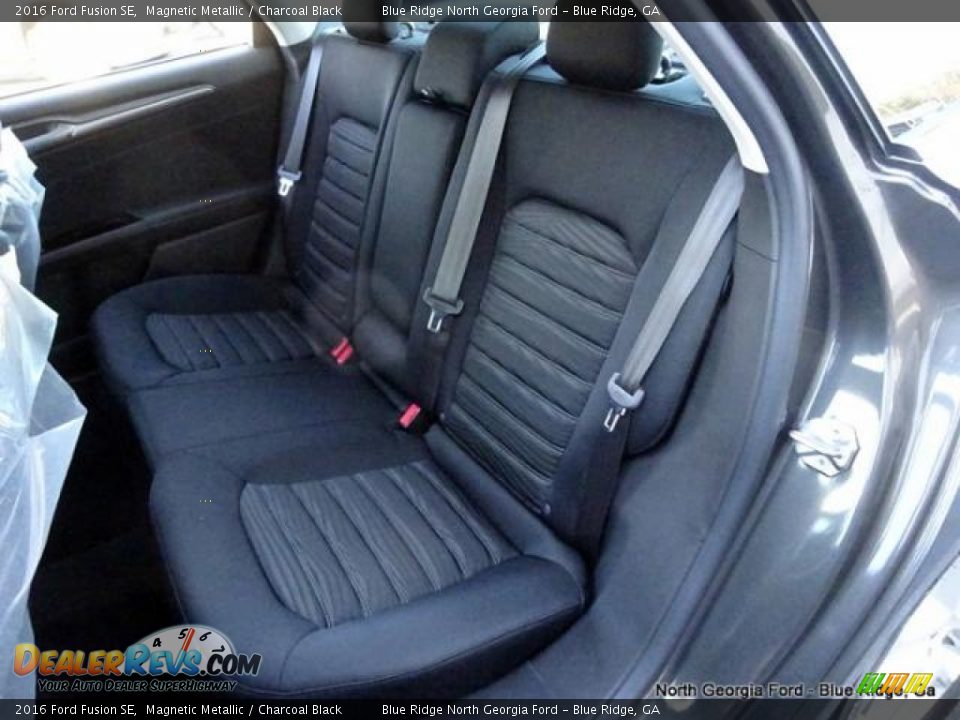 2016 Ford Fusion SE Magnetic Metallic / Charcoal Black Photo #13