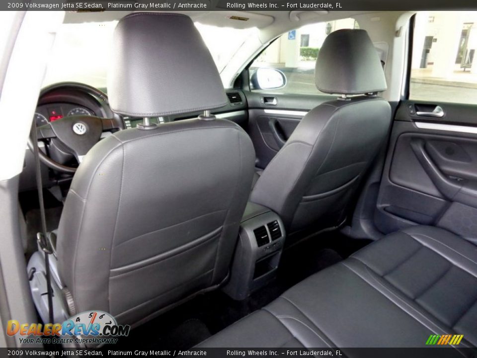 2009 Volkswagen Jetta SE Sedan Platinum Gray Metallic / Anthracite Photo #12