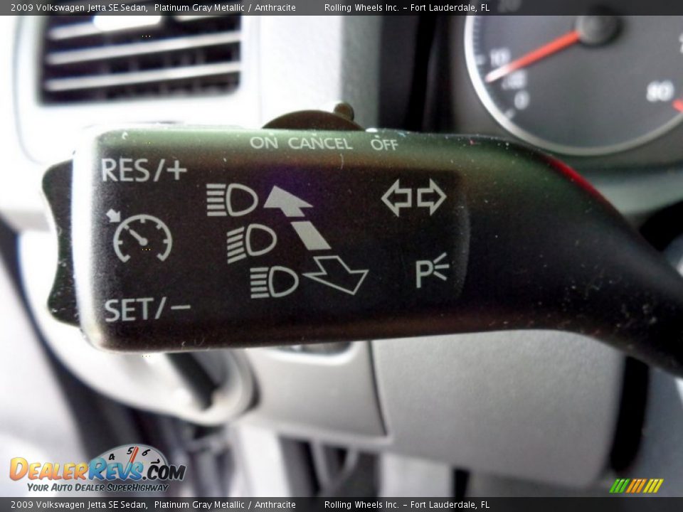 2009 Volkswagen Jetta SE Sedan Platinum Gray Metallic / Anthracite Photo #18